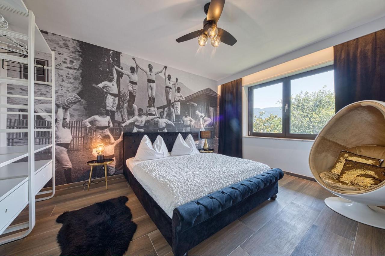 Goldfinger + Suites Lana Eksteriør bilde