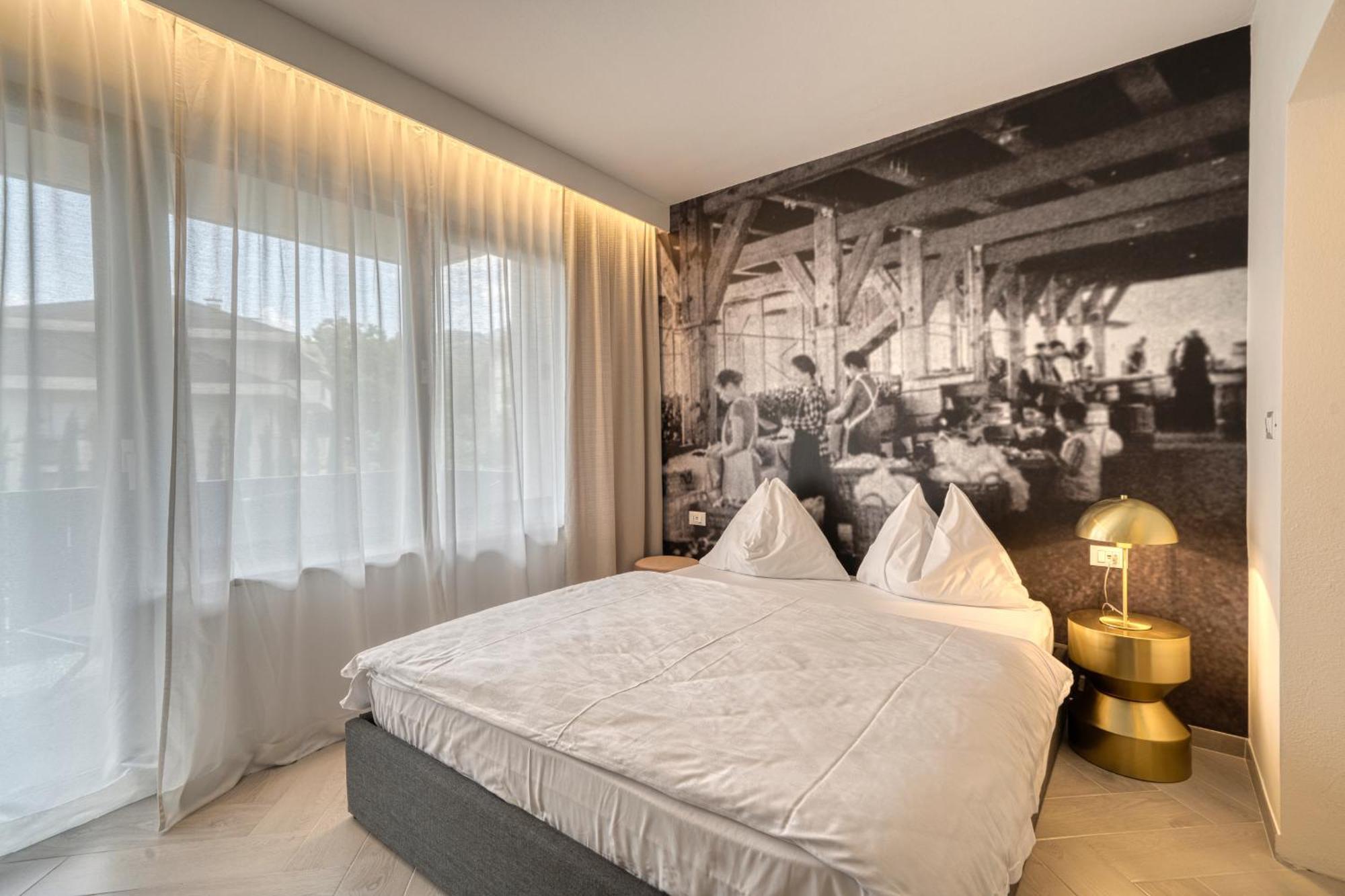 Goldfinger + Suites Lana Eksteriør bilde