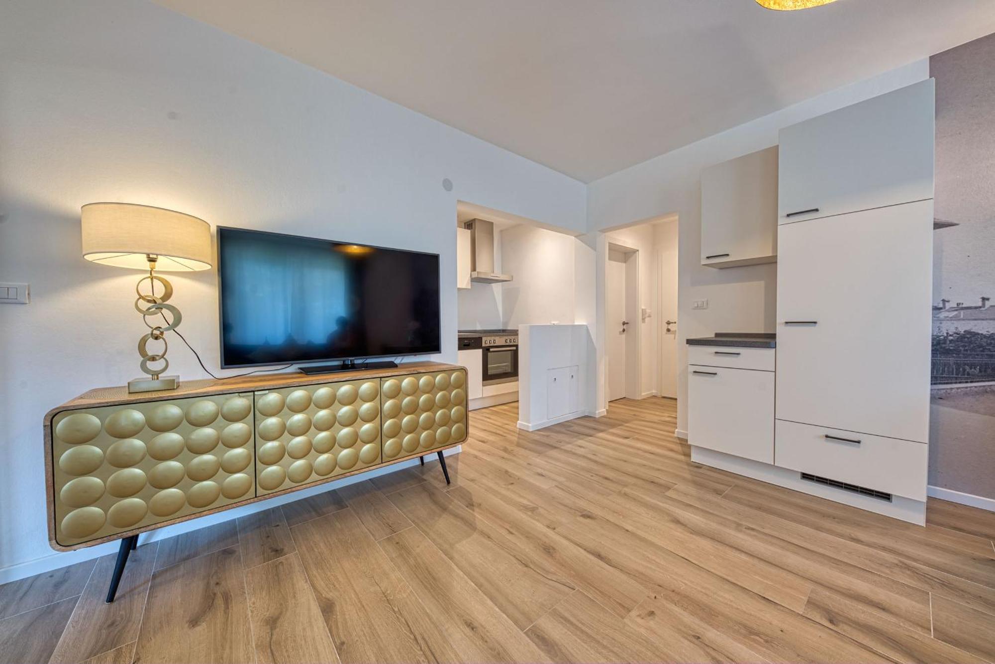 Goldfinger + Suites Lana Rom bilde